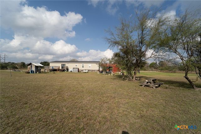 205 Berkshire Drive, Victoria, TX 77905