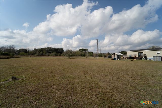 205 Berkshire Drive, Victoria, TX 77905