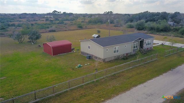 205 Berkshire Drive, Victoria, TX 77905