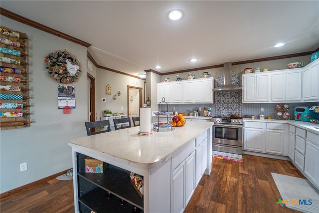 205 Berkshire Drive, Victoria, TX 77905