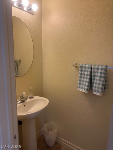 1664 Shifting Winds Street, Las Vegas, NV 89117