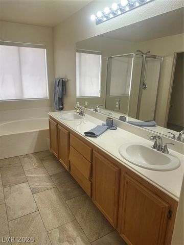 1664 Shifting Winds Street, Las Vegas, NV 89117