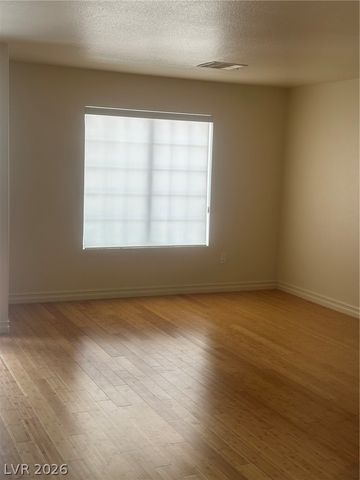 1664 Shifting Winds Street, Las Vegas, NV 89117