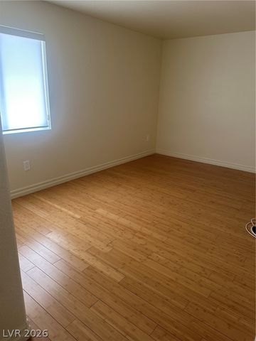 1664 Shifting Winds Street, Las Vegas, NV 89117
