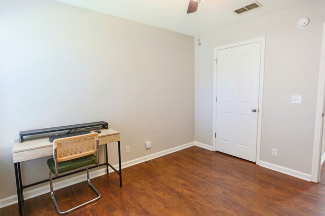 3012 Roscommon Dr, Murfreesboro, TN 37128