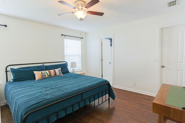 3012 Roscommon Dr, Murfreesboro, TN 37128