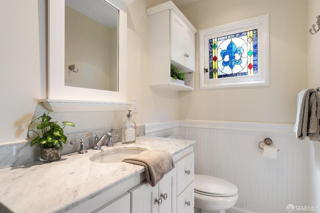 74 Vulcan Stairway, San Francisco, CA 94114