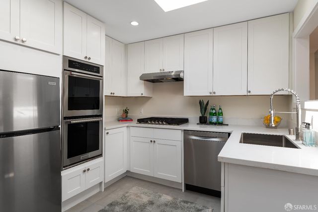 74 Vulcan Stairway, San Francisco, CA 94114