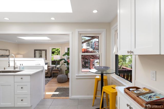 74 Vulcan Stairway, San Francisco, CA 94114