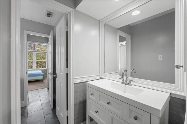 35 S Concord Forest Circle, The Woodlands, TX 77381