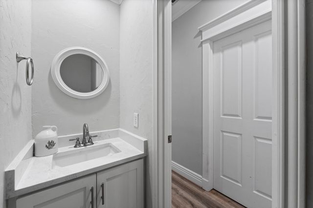 35 S Concord Forest Circle, The Woodlands, TX 77381