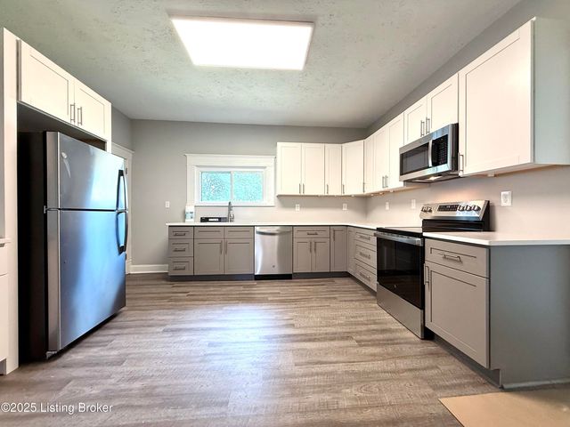 713 E Hill St, Louisville, KY 40217