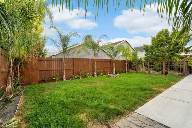 1110 Shumard Oak Way, Chico, CA 95928