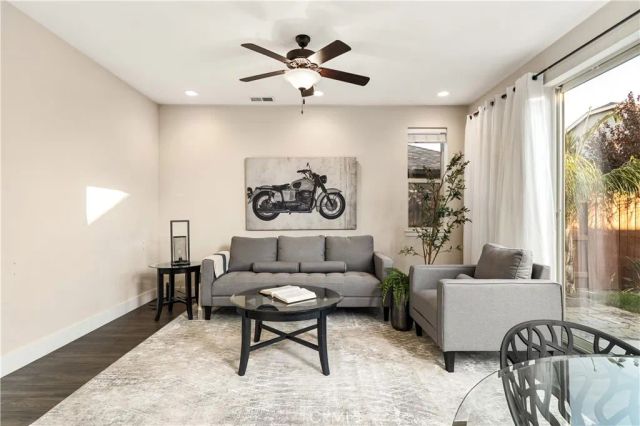 1110 Shumard Oak Way, Chico, CA 95928