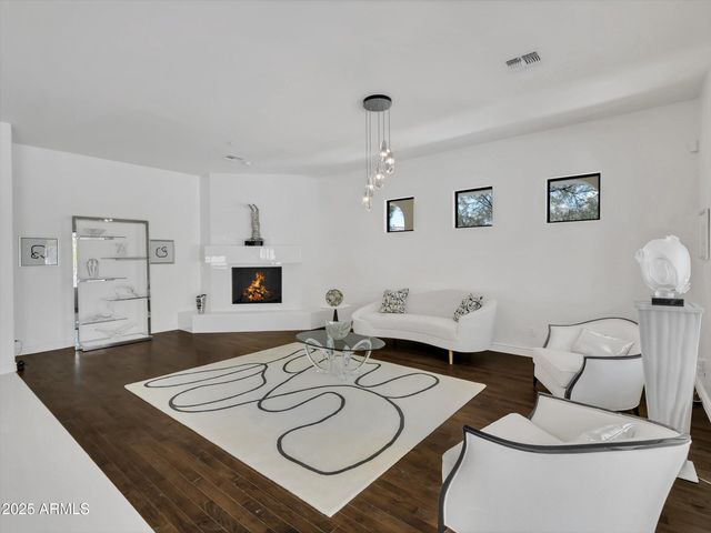 5016 E LUCIA Drive, Cave Creek, AZ 85331