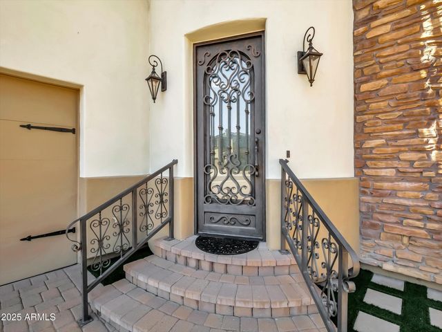 5016 E LUCIA Drive, Cave Creek, AZ 85331