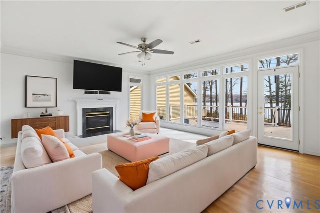 14403 Shelter Cove Rd, Midlothian, VA 23112