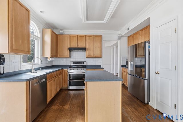 14403 Shelter Cove Rd, Midlothian, VA 23112