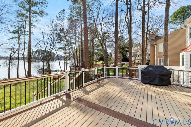 14403 Shelter Cove Rd, Midlothian, VA 23112