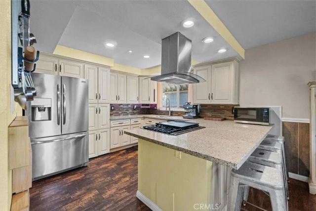 1445 Del Norte Drive, Corona, CA 92879