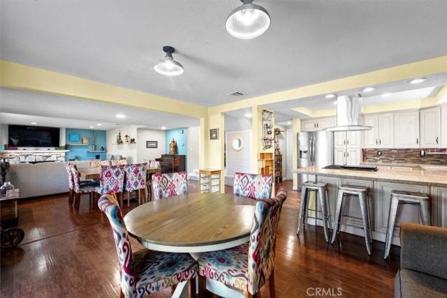 1445 Del Norte Drive, Corona, CA 92879