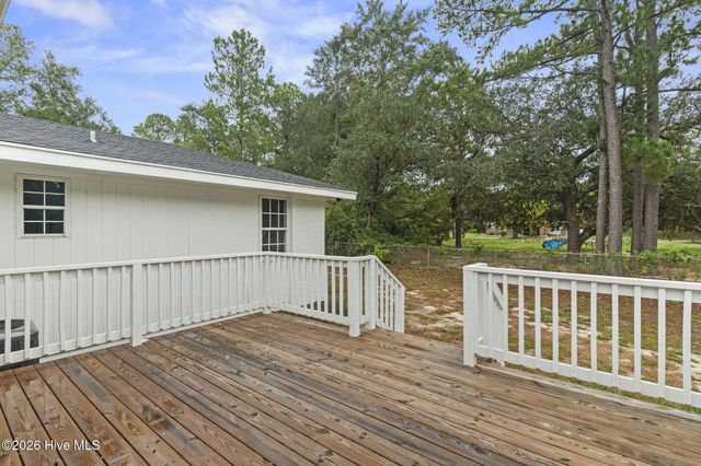 9329 Central Boulevard SE, Winnabow, NC 28479