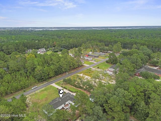9329 Central Boulevard SE, Winnabow, NC 28479