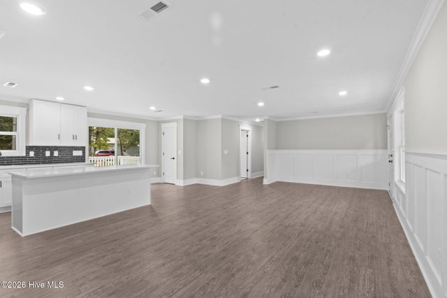 9329 Central Boulevard SE, Winnabow, NC 28479