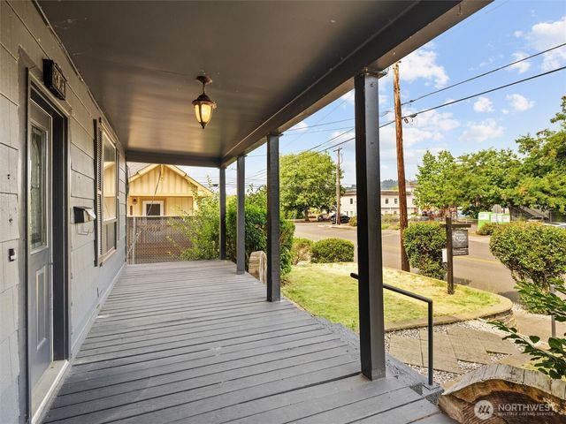 624 NE 2nd Avenue, Camas, WA 98600