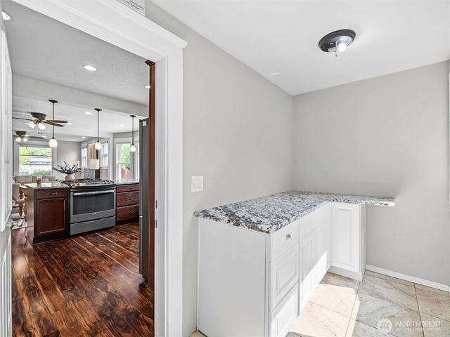 624 NE 2nd Avenue, Camas, WA 98600