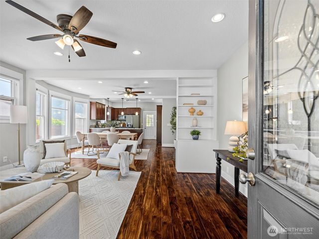 624 NE 2nd Avenue, Camas, WA 98600