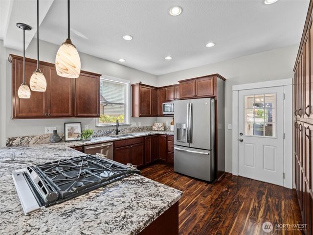 624 NE 2nd Avenue, Camas, WA 98600