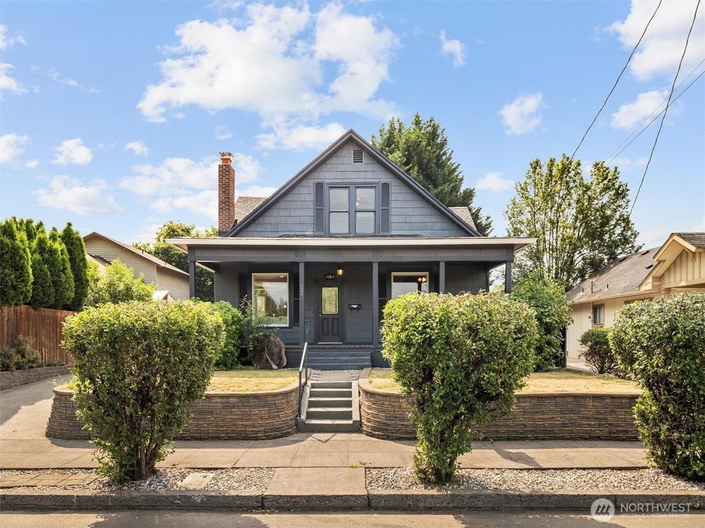 624 NE 2nd Avenue, Camas, WA 98600