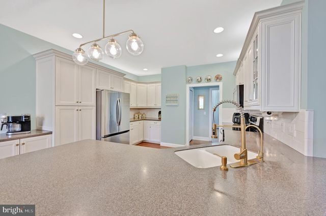 5232 SEASHORE HWY, Bridgeville, DE 19933