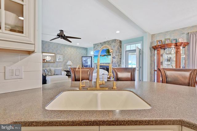 5232 SEASHORE HWY, Bridgeville, DE 19933