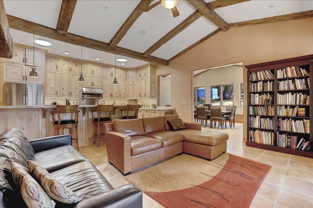 18955 Lake City Rd, Nevada City, CA 95959