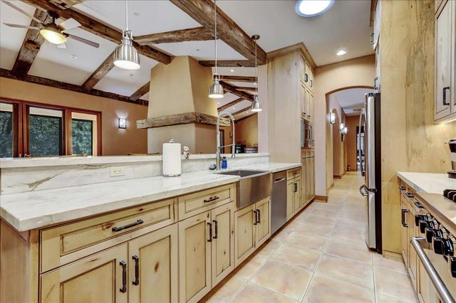 18955 Lake City Rd, Nevada City, CA 95959