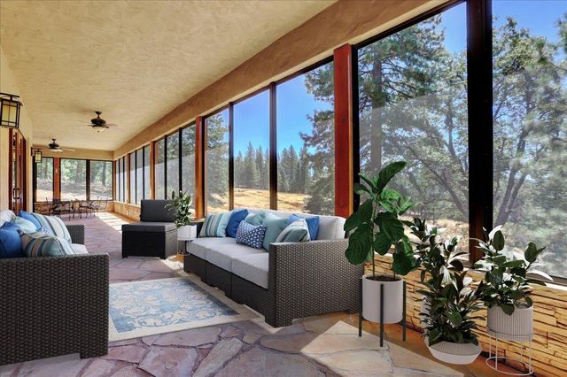 18955 Lake City Rd, Nevada City, CA 95959