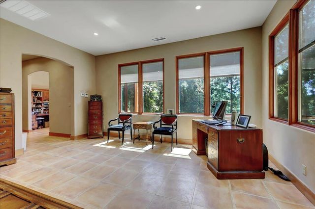 18955 Lake City Rd, Nevada City, CA 95959