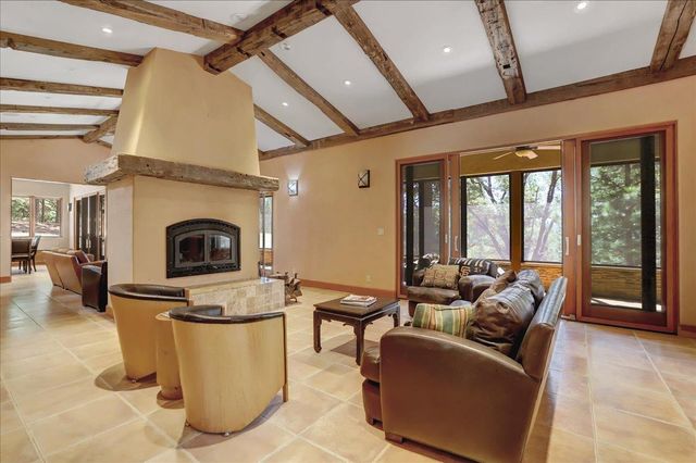 18955 Lake City Rd, Nevada City, CA 95959