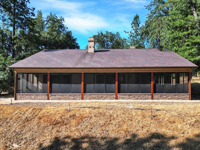 18955 Lake City Rd, Nevada City, CA 95959