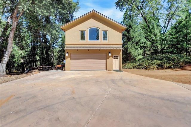 18955 Lake City Rd, Nevada City, CA 95959