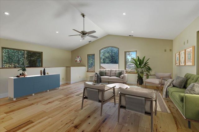 18955 Lake City Rd, Nevada City, CA 95959