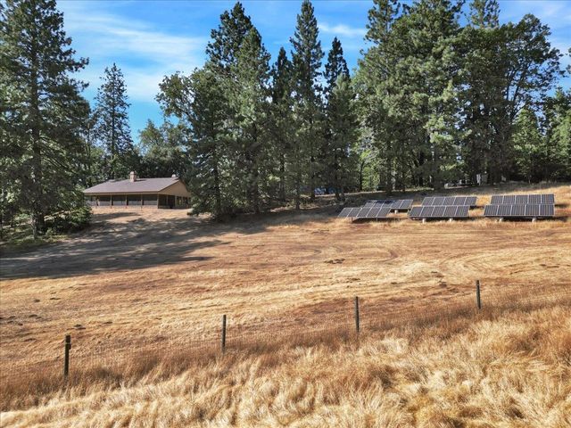 18955 Lake City Rd, Nevada City, CA 95959