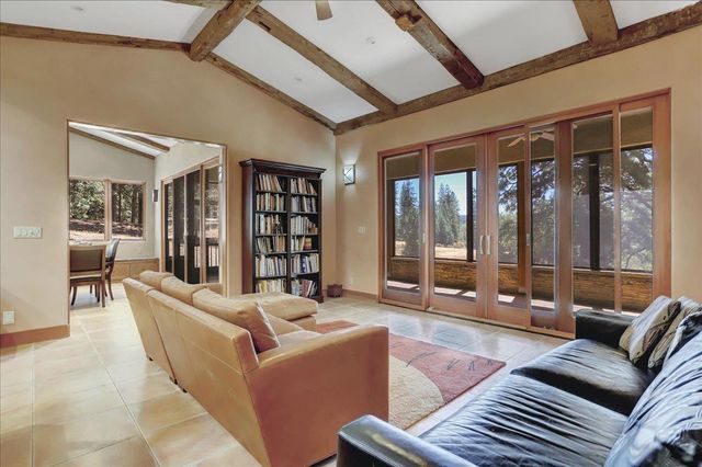 18955 Lake City Rd, Nevada City, CA 95959