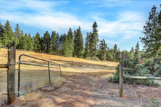 18955 Lake City Rd, Nevada City, CA 95959