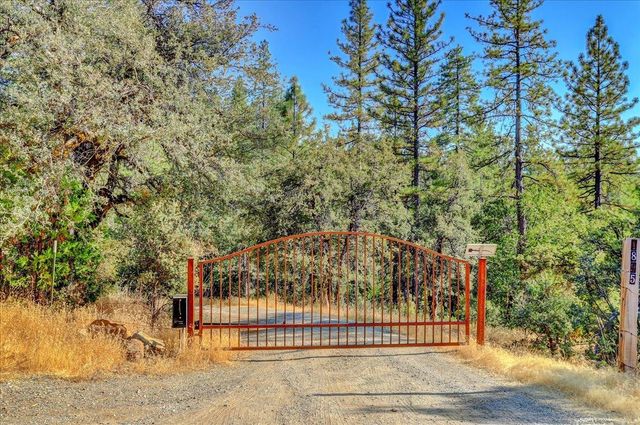 18955 Lake City Rd, Nevada City, CA 95959