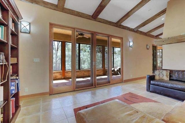 18955 Lake City Rd, Nevada City, CA 95959