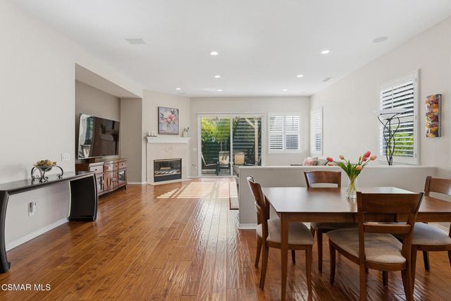 796 Paseo De Leon, Newbury Park, CA 91320