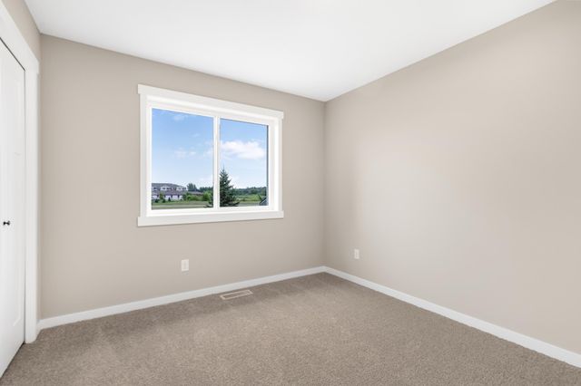 720 Margaret Lane NE, Isanti, MN 55040